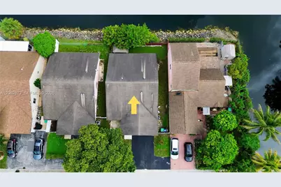 7927 NW 50th St, Lauderhill, FL 33351 - Photo 25