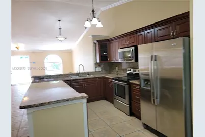 7927 NW 50th St, Lauderhill, FL 33351 - Photo 31