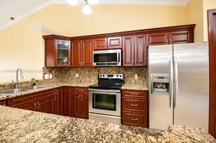 7927 NW 50th St, Lauderhill, FL 33351 - Photo 7