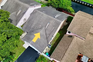 7927 NW 50th St, Lauderhill, FL 33351 - Photo 31
