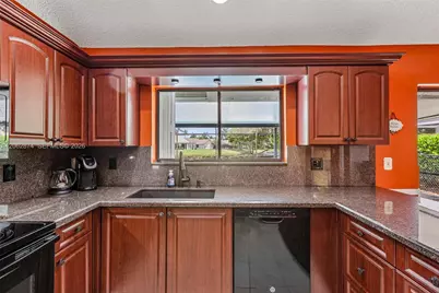 9768 Majestic Way, Boynton Beach, FL 33437 - Photo 21