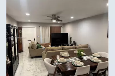 7761 NW 42nd Pl, Coral Springs, FL 33065 - Photo 17