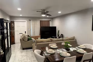 7761 NW 42nd Pl, Coral Springs, FL 33065 - Photo 17