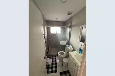 7761 NW 42nd Pl, Coral Springs, FL 33065 - Photo 23