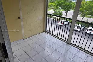 251 S Cypress Rd, Pompano Beach, FL 33060 - Photo 11