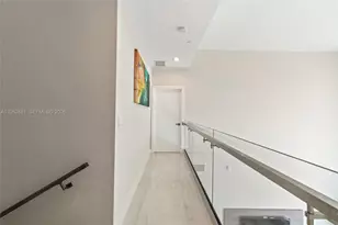 950 Brickell Bay Dr, Miami, FL 33131 - Photo 13