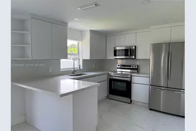 705 E 20th St, Hialeah, FL 33013 - Photo 5
