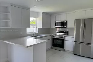 705 E 20th St, Hialeah, FL 33013 - Photo 5