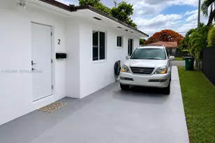 2829 SW 32nd Ct, Miami, FL 33133 - Photo 3