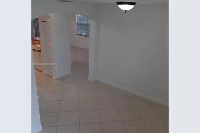1398 NE 33rd Ave #108-25, Homestead, FL 33033 - Photo 5