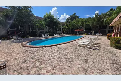 255 S Cypress Rd #307, Pompano Beach, FL 33060 - Photo 27