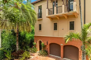 6234 Paradise Point Dr, Palmetto Bay, FL 33157 - Photo 1