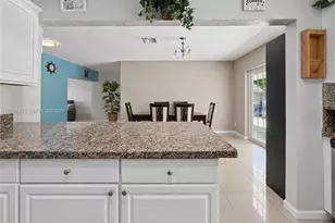 11271 SW 176th St, Miami, FL 33157 - Photo 9