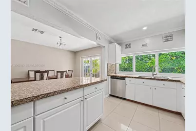 11271 SW 176th St, Miami, FL 33157 - Photo 7