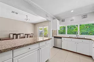 11271 SW 176th St, Miami, FL 33157 - Photo 7