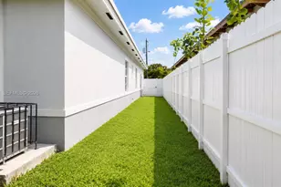 22055 Miami Ave, Miami, FL 33170 - Photo 11