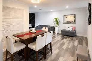 2041 Bayberry Dr, Pembroke Pines, FL 33024 - Photo 5