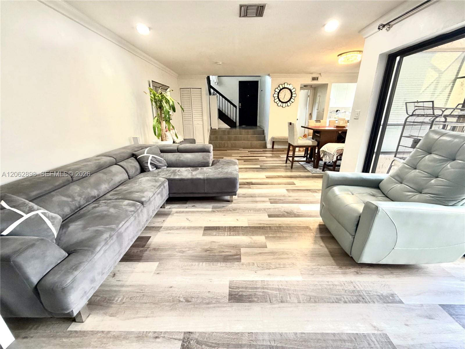 2041 Bayberry Dr - 2041 Bayberry Dr, Pembroke Pines, FL 33024 Luxury Property | Jose Angel Pina