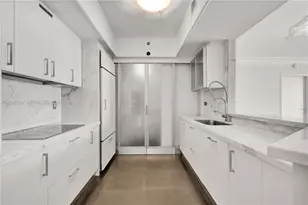 450 Alton Rd, Miami Beach, FL 33139 - Photo 19