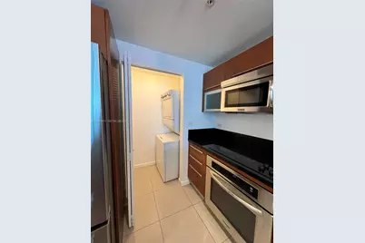 244 Biscayne Blvd #2609, Miami, FL 33132 - Photo 5