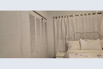 1345 W 41st St #6, Hialeah, FL 33012 - Photo 19