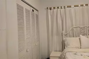 1345 W 41st St, Hialeah, FL 33012 - Photo 19