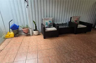 1345 W 41st St, Hialeah, FL 33012 - Photo 27