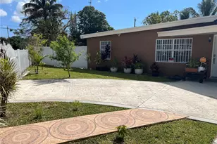 101 Miami Gardens Rd, West Park, FL 33023 - Photo 3