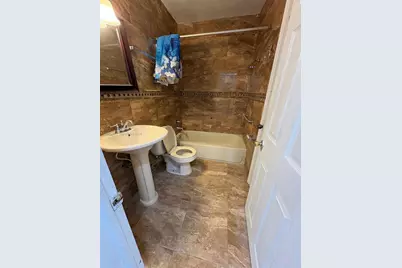 2531 NW 88th St, Miami, FL 33147 - Photo 3