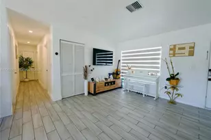14515 SW 105th Ct, Miami, FL 33176 - Photo 5