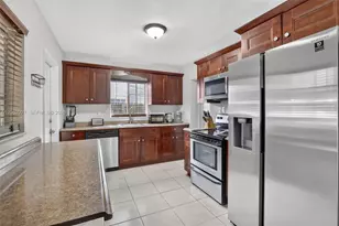3221 Auburn Blvd, Fort Lauderdale, FL 33312 - Photo 13