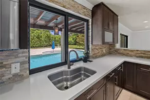 15221 SW 82nd Ave, Palmetto Bay, FL 33157 - Photo 11
