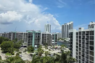 200 Leslie Dr, Hallandale Beach, FL 33009 - Photo 27