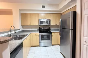7940 N Nob Hill Rd, Tamarac, FL 33321 - Photo 1