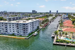 4000 NE 170th St, North Miami Beach, FL 33160 - Photo 37