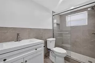 4000 NE 170th St, North Miami Beach, FL 33160 - Photo 17