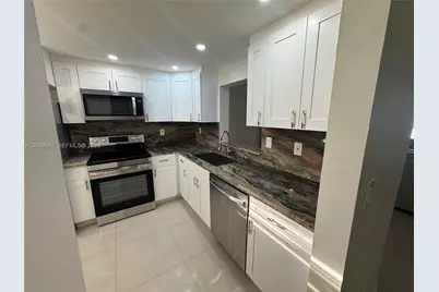 4000 NE 170th St #606, North Miami Beach, FL 33160 - Photo 5