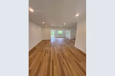 1532 Trillo Ave, Coral Gables, FL 33146 - Photo 11