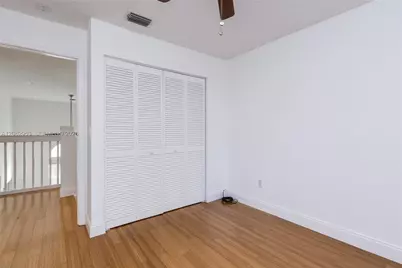 1540 N Trafalgar Cir, Hollywood, FL 33020 - Photo 15
