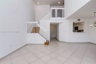 1540 N Trafalgar Cir, Hollywood, FL 33020 - Photo 13