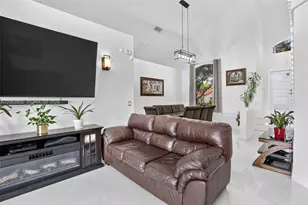 13020 SW 17th Ct, Miramar, FL 33027 - Photo 11