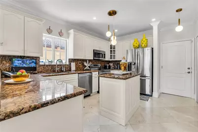 2776 SW 143rd Pl, Miami, FL 33175 - Photo 11