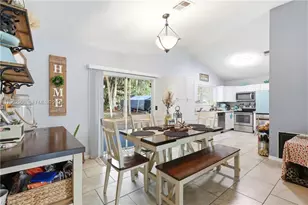 4022 E Sunflower Cir, Labelle, FL 33935 - Photo 9