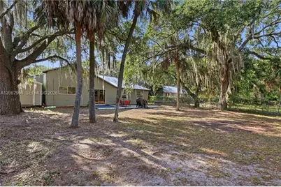 4022 E Sunflower Circle, Labelle, FL 33935 - Photo 21