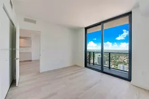 55 SW 9th St, Miami, FL 33130 - Photo 3