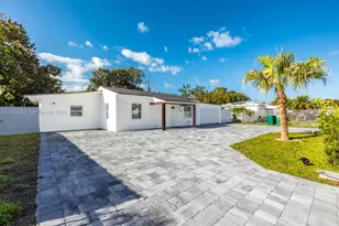 10050 SW 171st St, Miami, FL 33157 - Photo 3