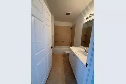 3064 SE 1st Dr #7, Homestead, FL 33033 - Photo 9