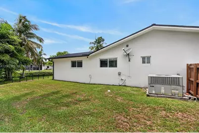 16840 SW 87th Ave, Palmetto Bay, FL 33157 - Photo 7