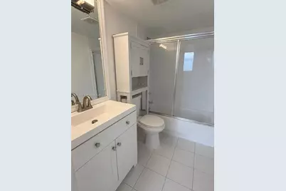 8261 NW 8th St #434, Miami, FL 33126 - Photo 7