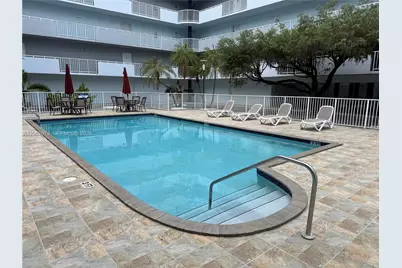8261 NW 8th St #434, Miami, FL 33126 - Photo 15